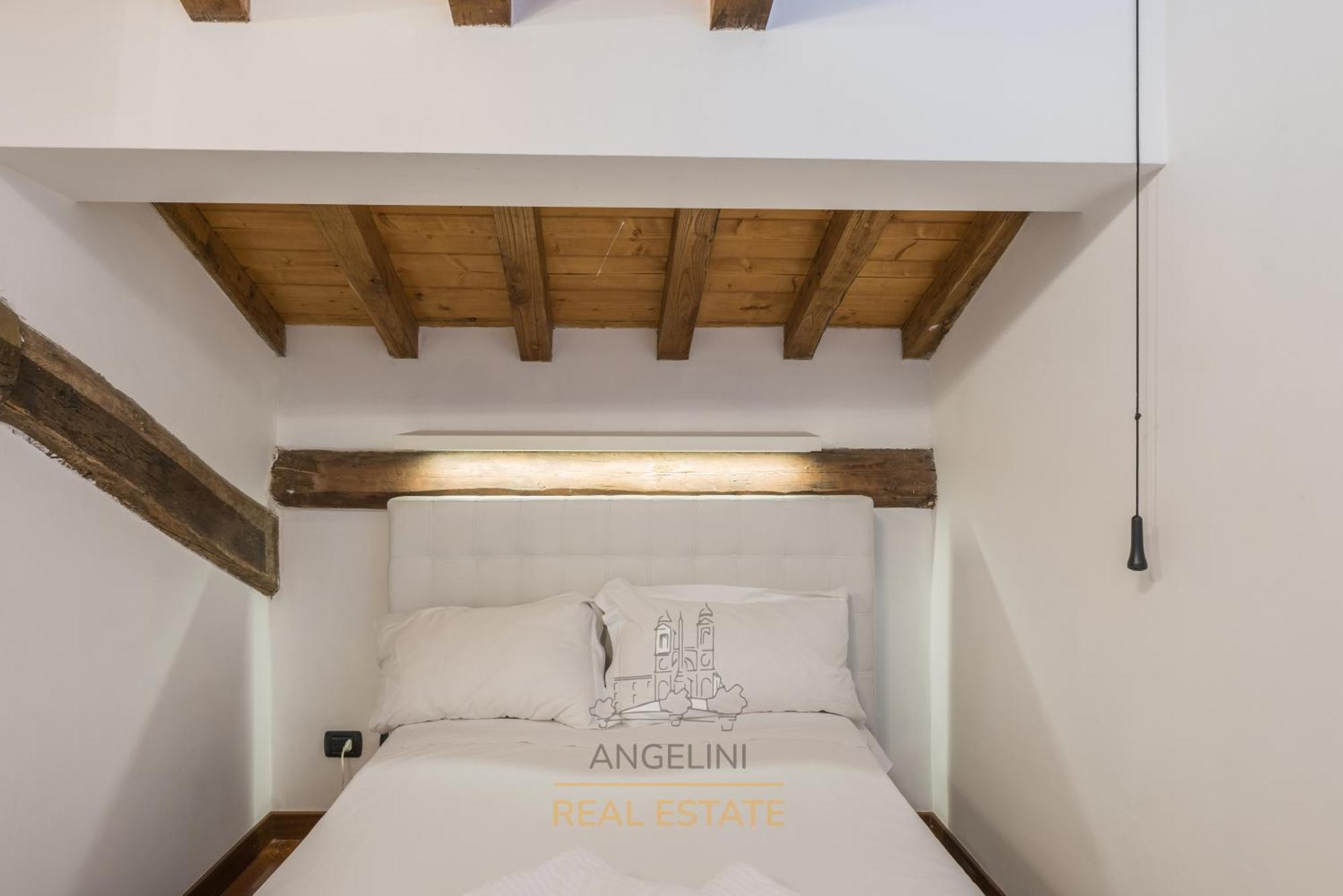 Apartment By The Spanish Steps Рим Екстериор снимка